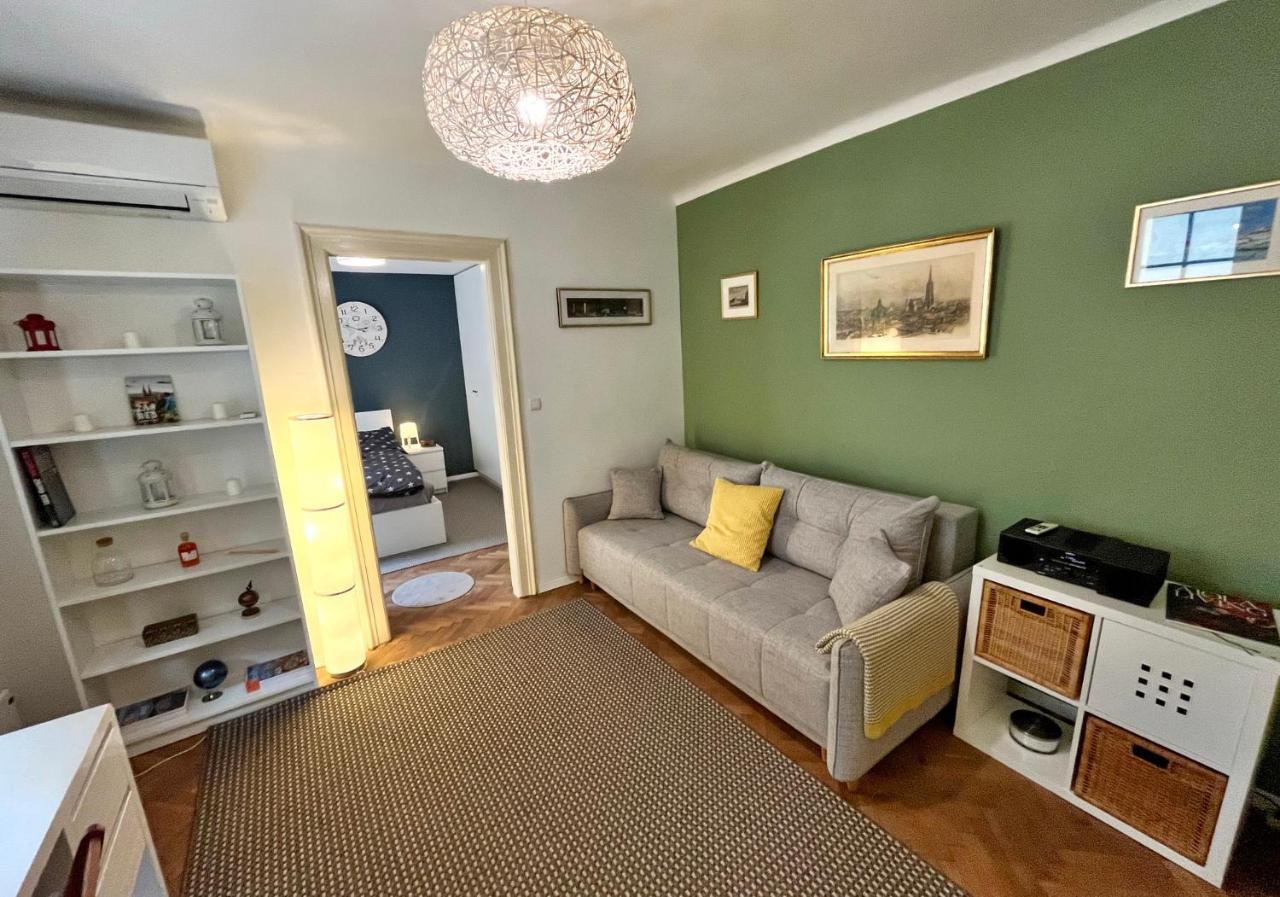 Apartment Passage Inn Загреб Екстериор снимка
